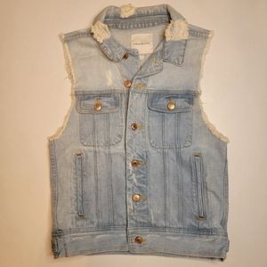 Thread & Supply distressed light wash denim vest, NWOT, size Small